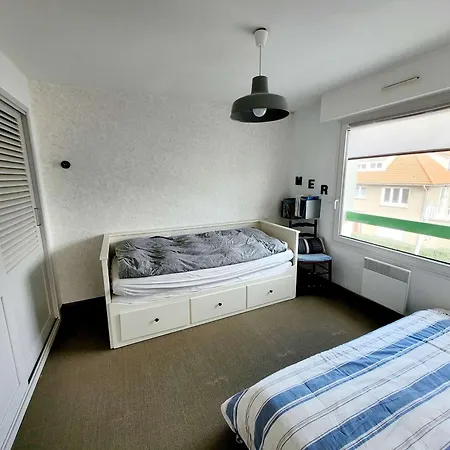 2 Avec Balcon, A 100m De La - Fr-1-675-14 Apartment *